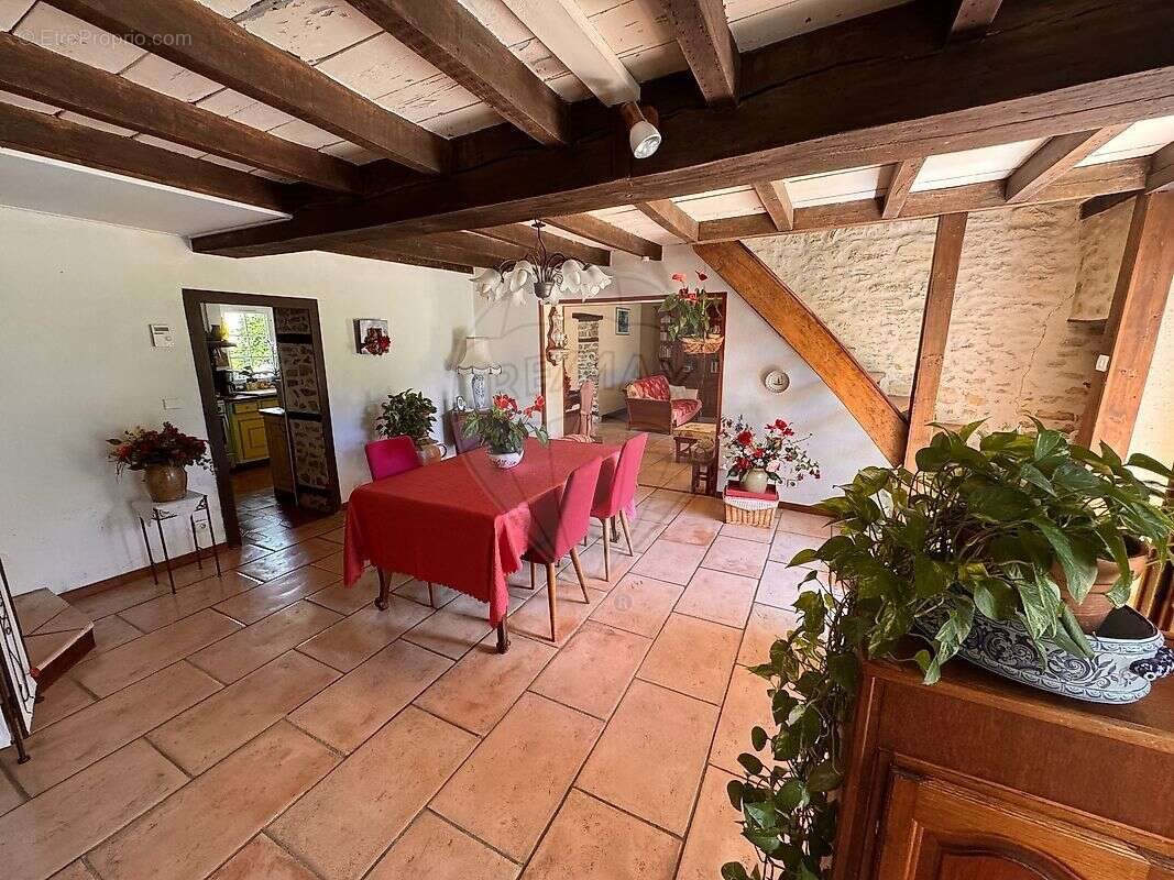 Maison à vendre, 233m², Torteron