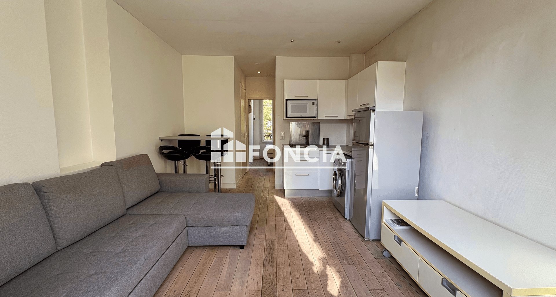 Appartement à vendre, 24m², Courbevoie