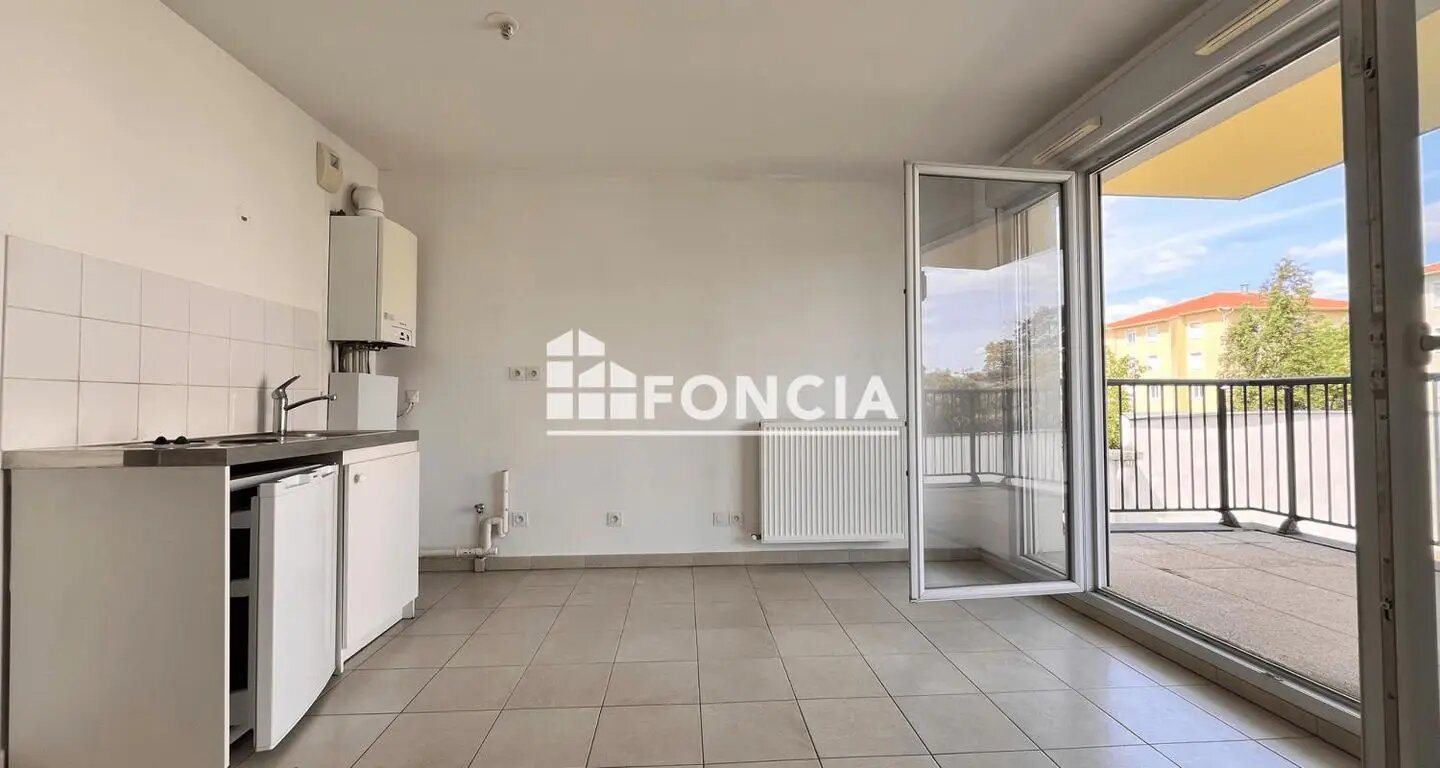 Appartement à vendre, 25m², Décines-Charpieu