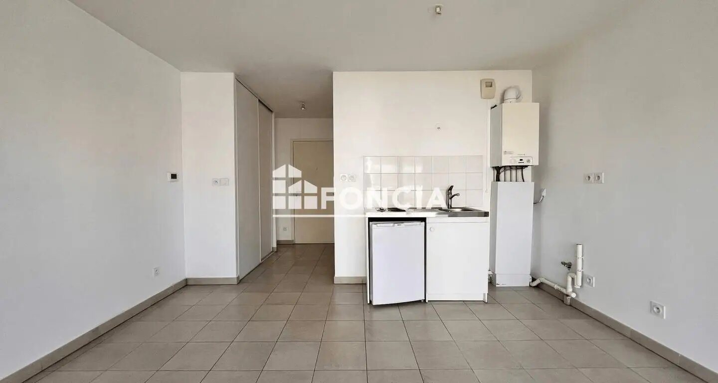 Appartement à vendre, 25m², Décines-Charpieu