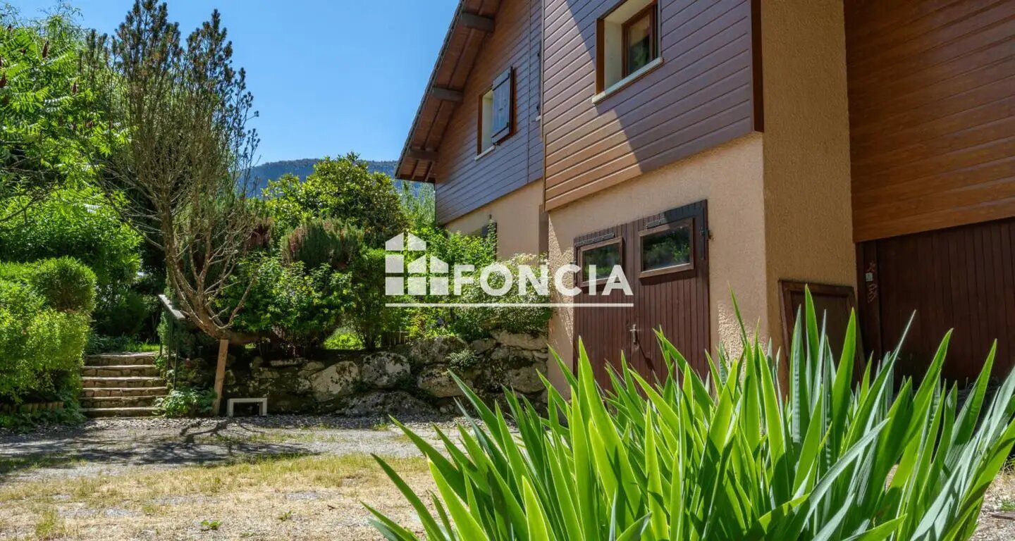 Maison à vendre, 238m², Saint-Jorioz