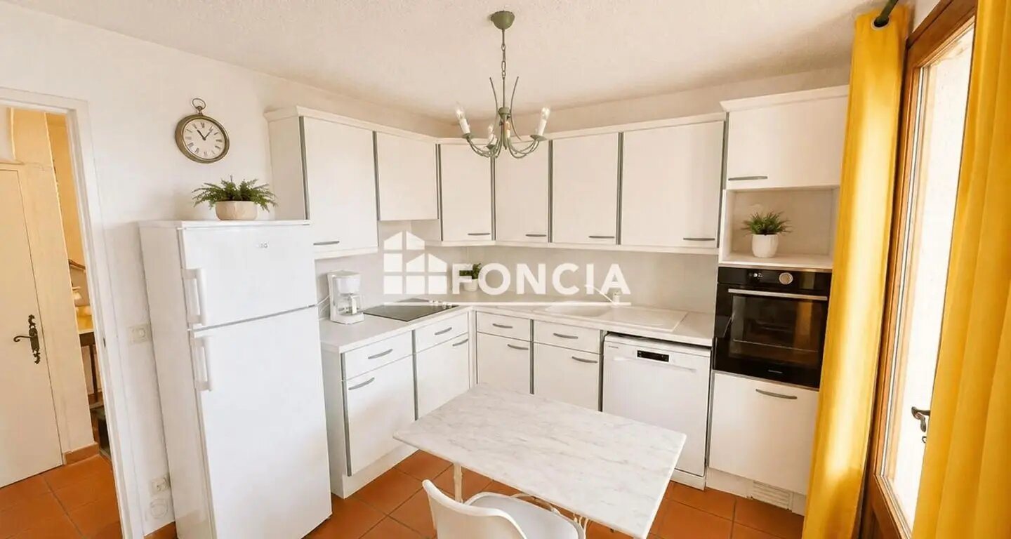Maison à vendre, 93m², Fréjus