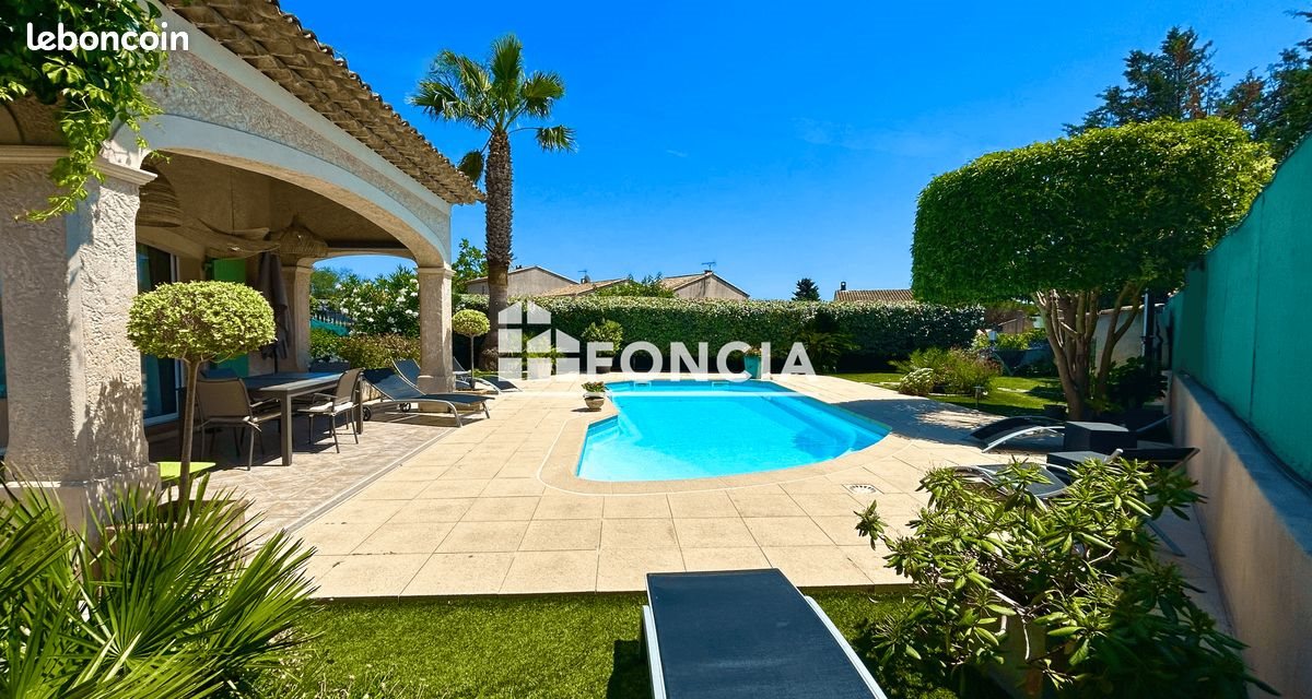 Maison à vendre, 156m², Fréjus