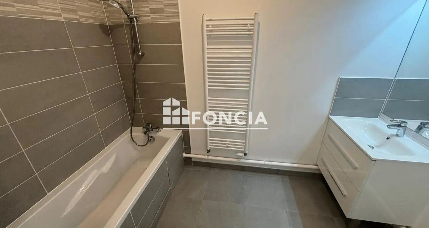 Appartement à vendre, 84m², Saint-Cyr-l'Ecole