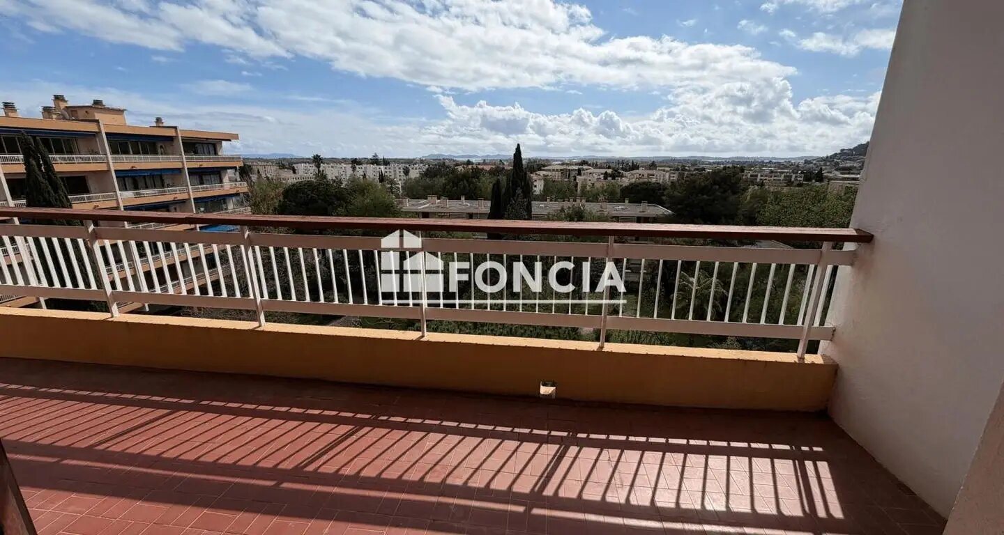 Appartement à vendre, 66m², Hyères