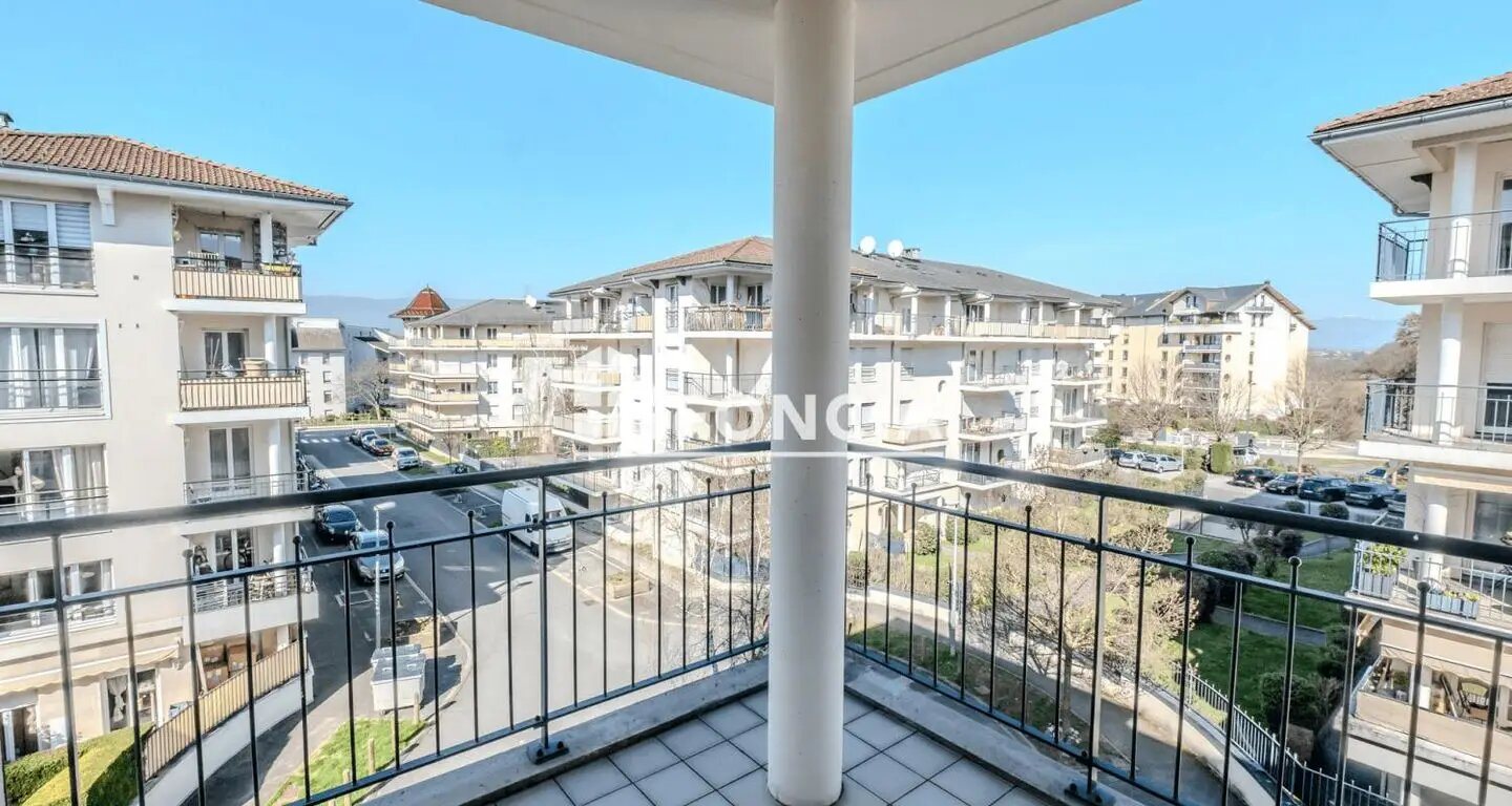 Appartement à vendre, 72m², Saint-Julien-en-Genevois