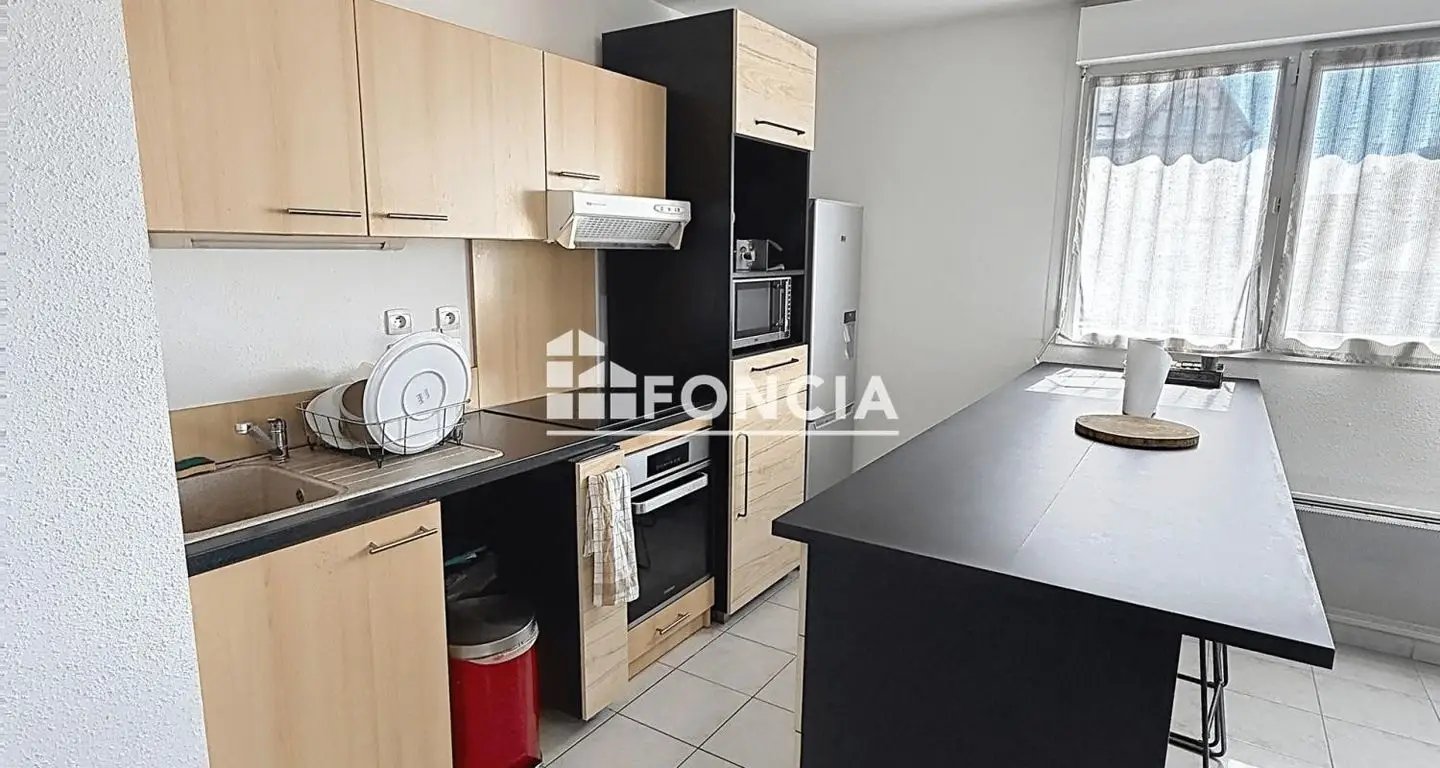Appartement à vendre, 67m², Saint-Georges-des-Groseillers