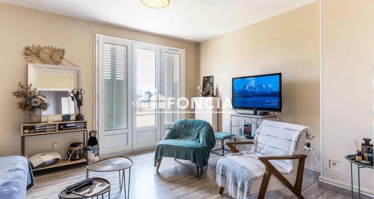 Appartement à vendre, 62m², Guilherand-Granges