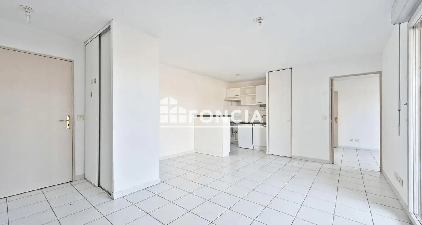 Appartement à vendre, 38m², Arles