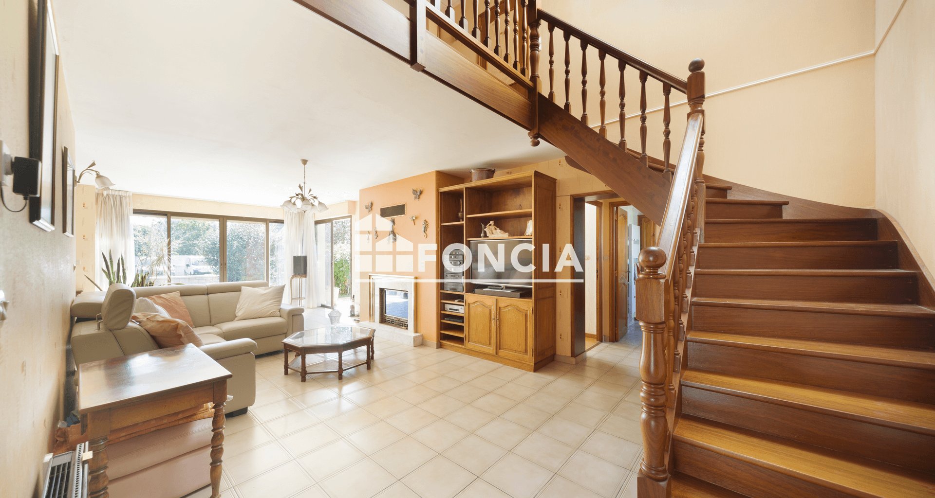 Maison à vendre, 170m², Oloron-Sainte-Marie