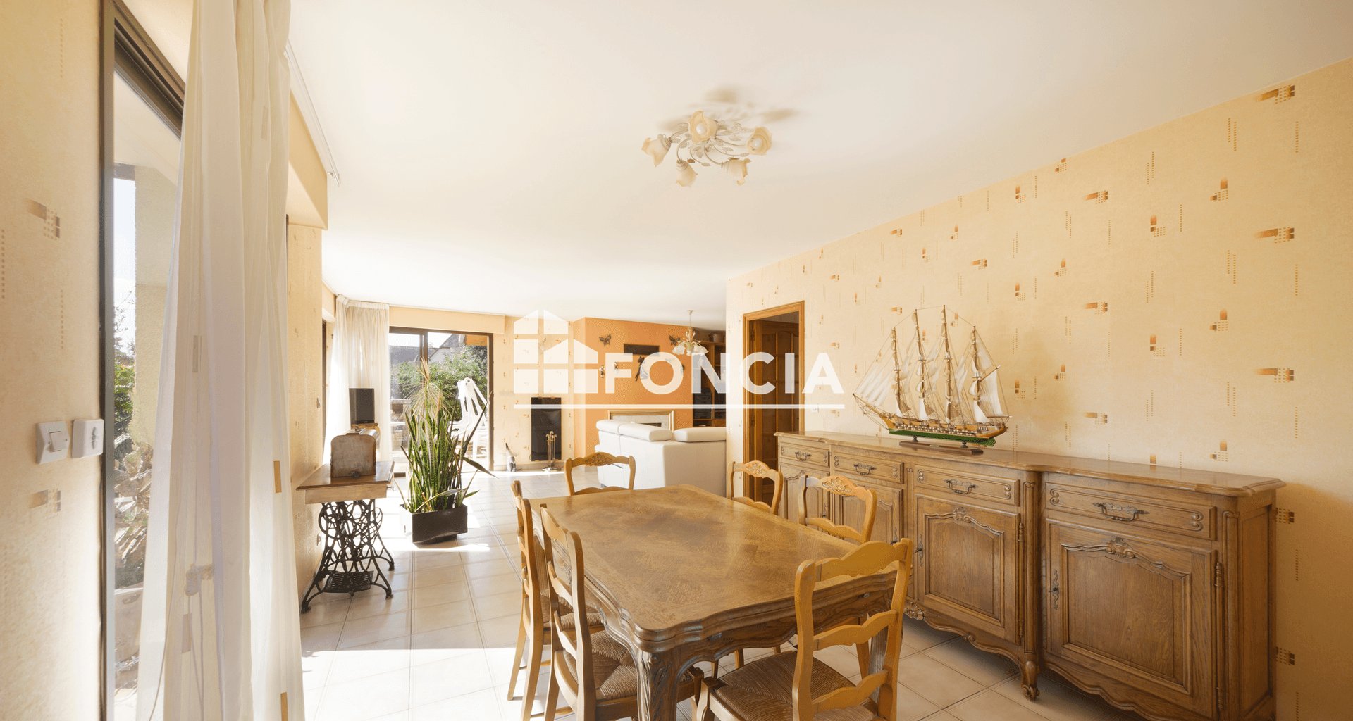 Maison à vendre, 170m², Oloron-Sainte-Marie