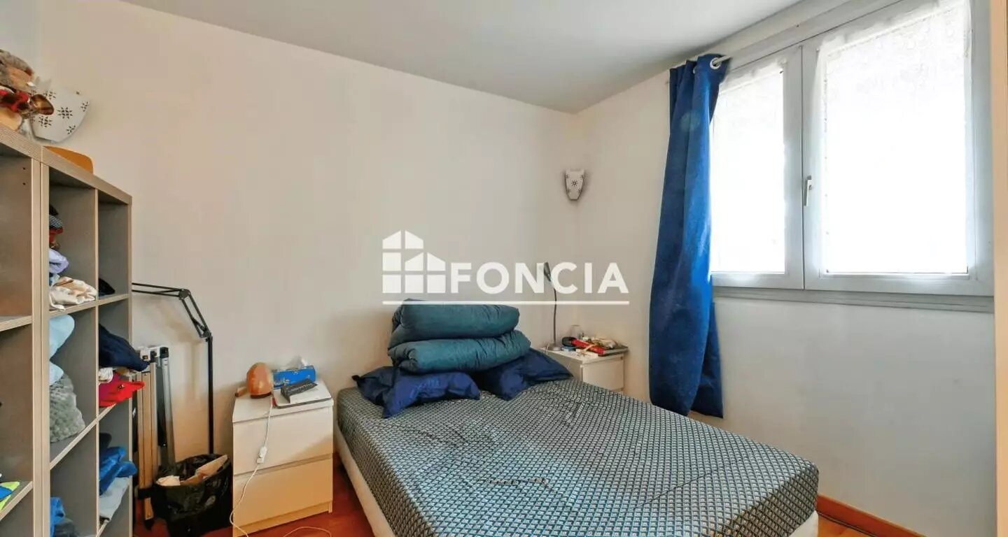 Appartement à vendre, 45m², Montigny-le-Bretonneux