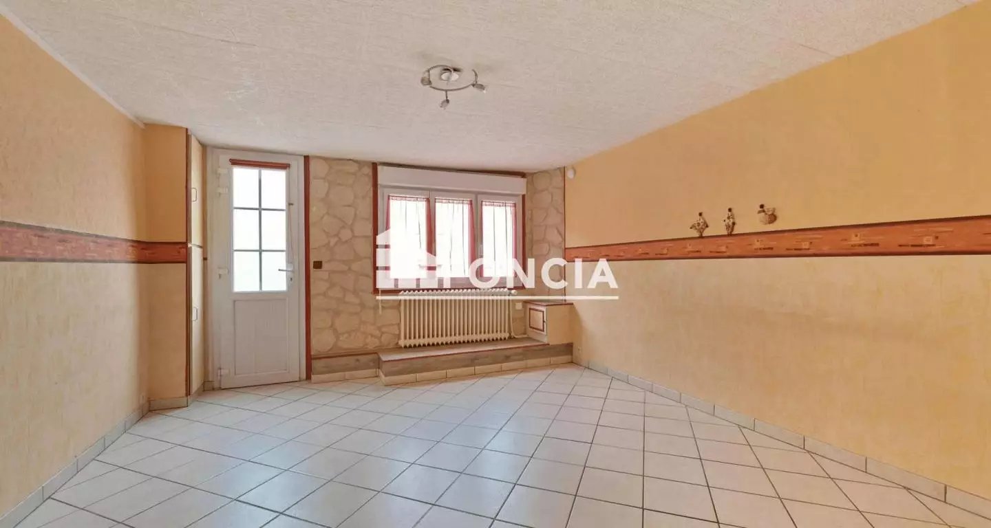 Maison à vendre, 73m², Flers