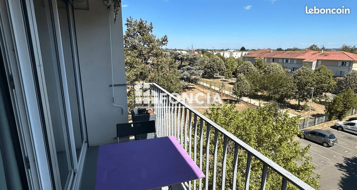 Appartement à vendre, 68m², Bron