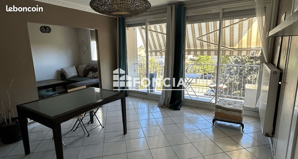 Appartement à vendre, 68m², Bron