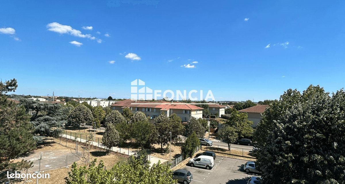 Appartement à vendre, 68m², Bron