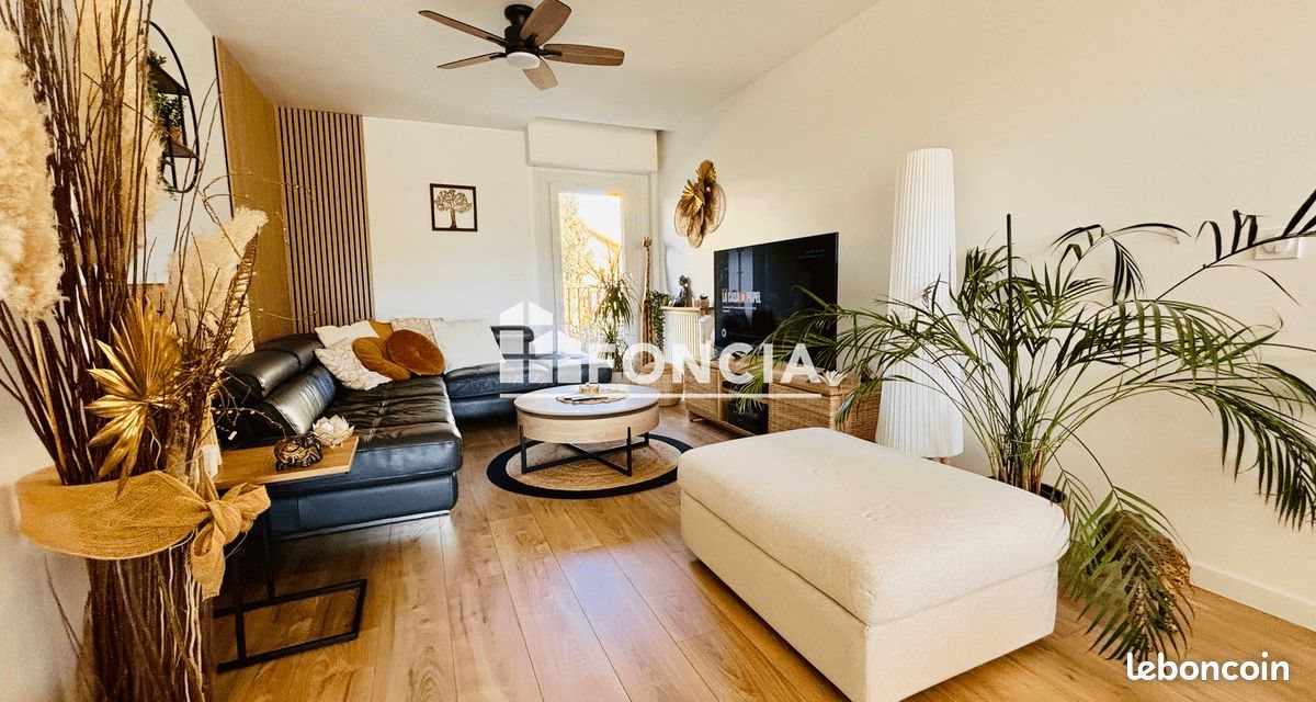 Appartement à vendre, 75m², Hyères