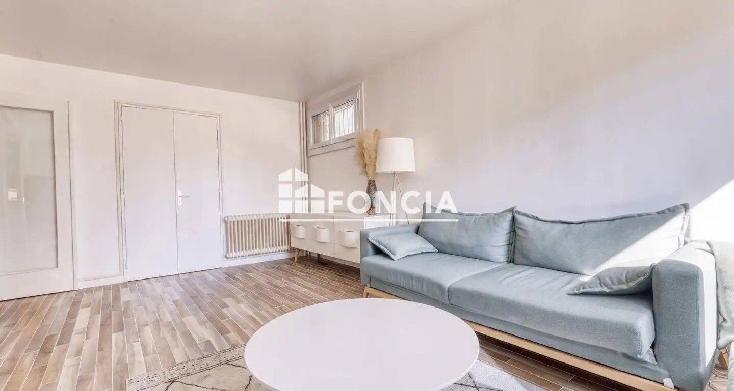 Appartement à vendre, 82m², Châtillon