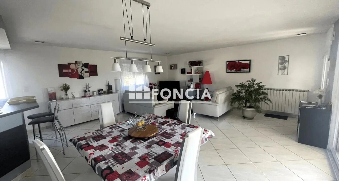 Maison à vendre, 230m², Saint-Juéry