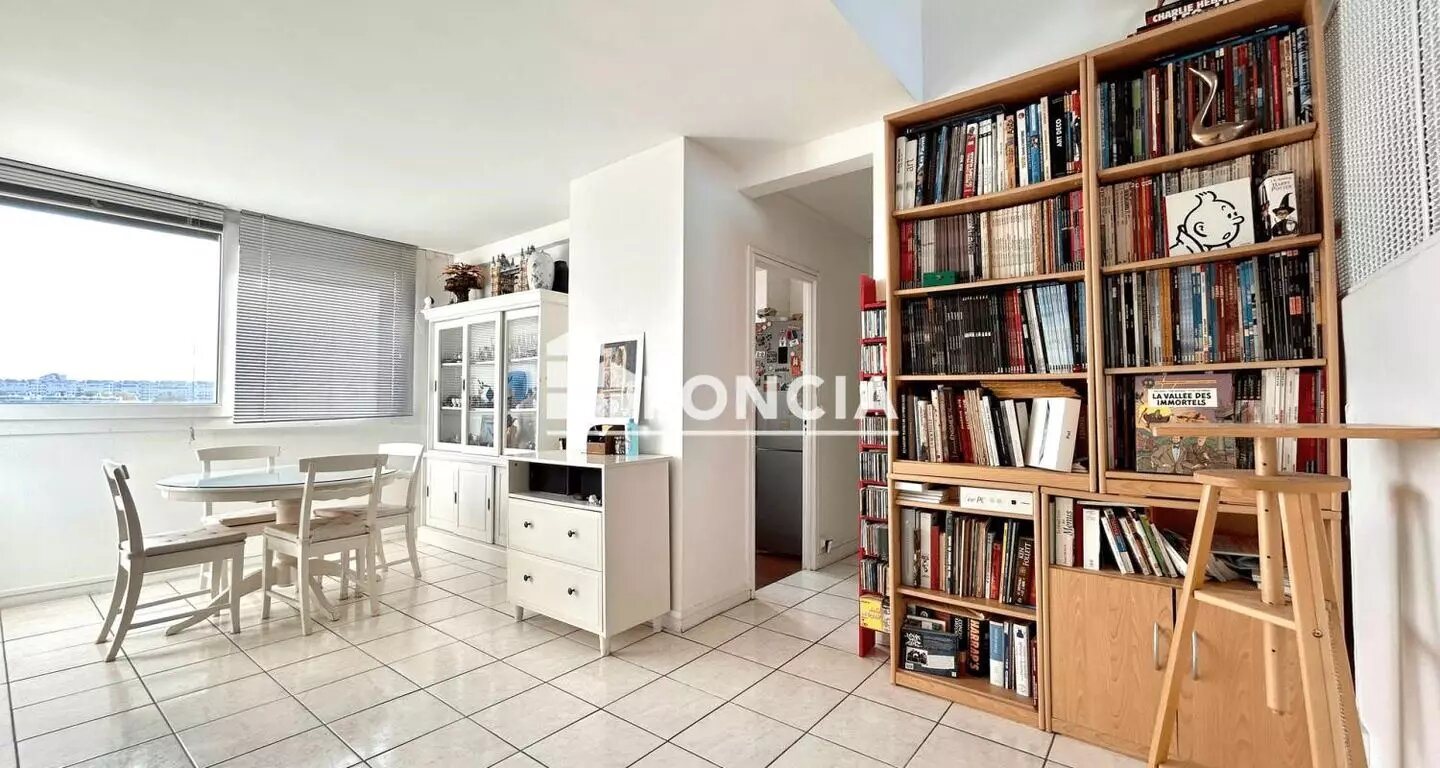 Appartement à vendre, 68m², Fresnes