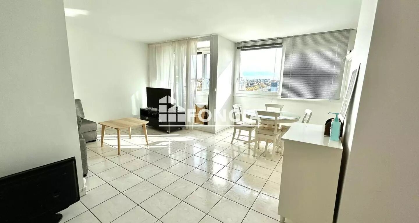 Appartement à vendre, 68m², Fresnes
