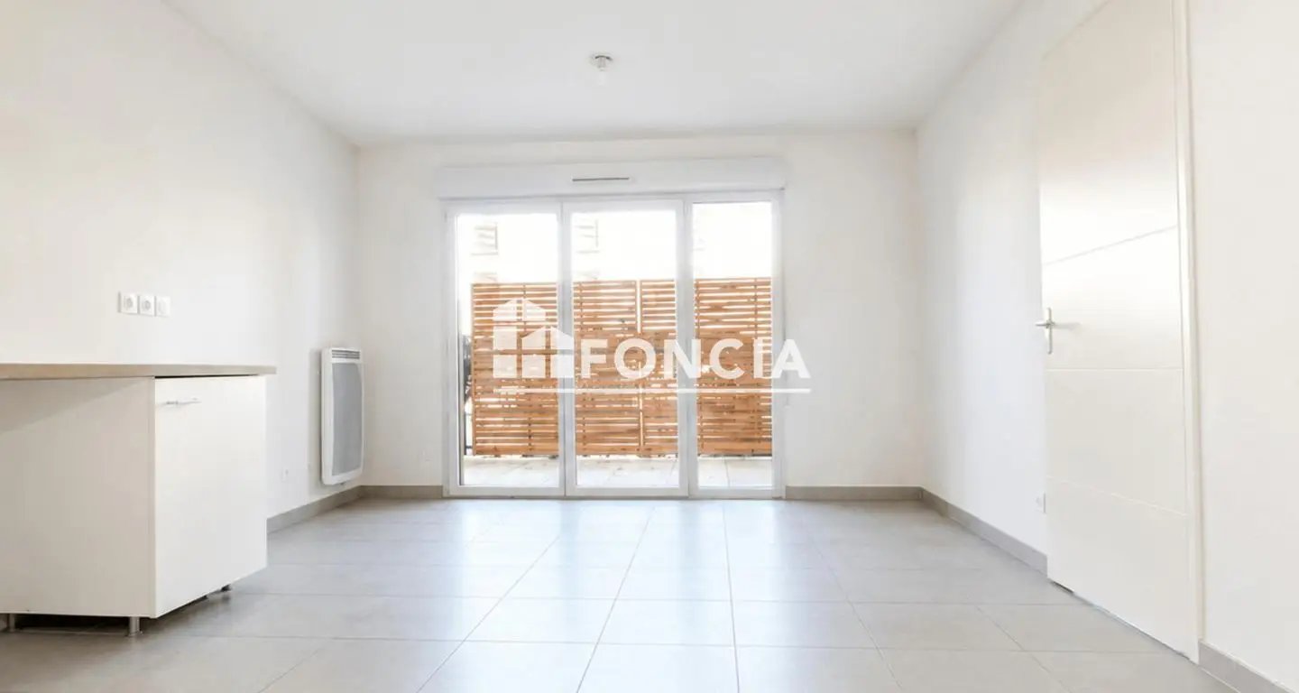 Appartement à vendre, 40m², Saint-Maximin-la-Sainte-Baume