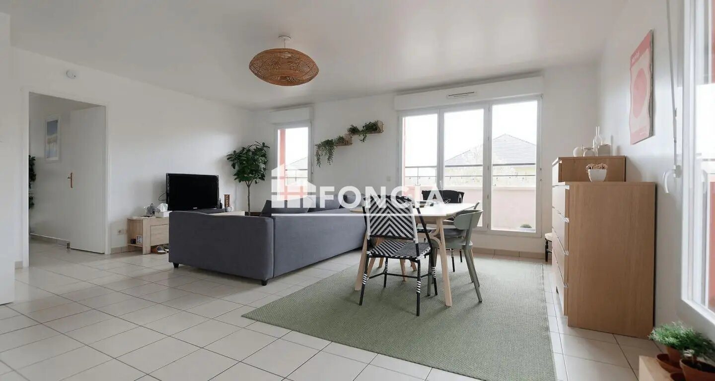 Appartement à vendre, 71m², Savigny-le-Temple