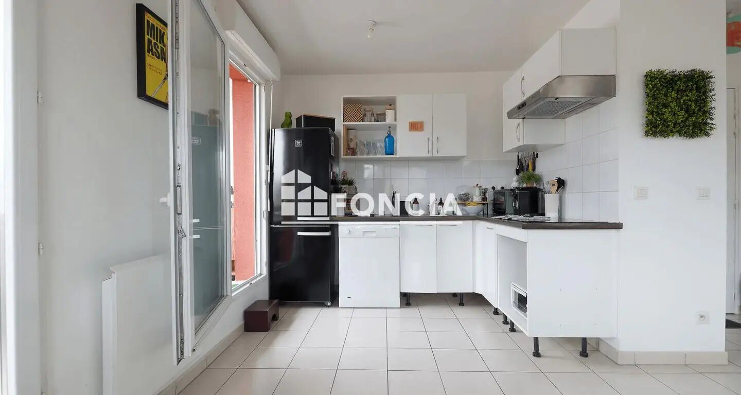 Appartement à vendre, 71m², Savigny-le-Temple