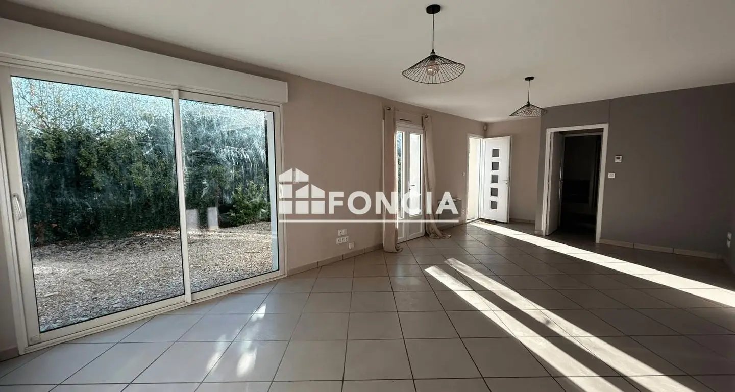 Maison à vendre, 108m², Châteaubernard