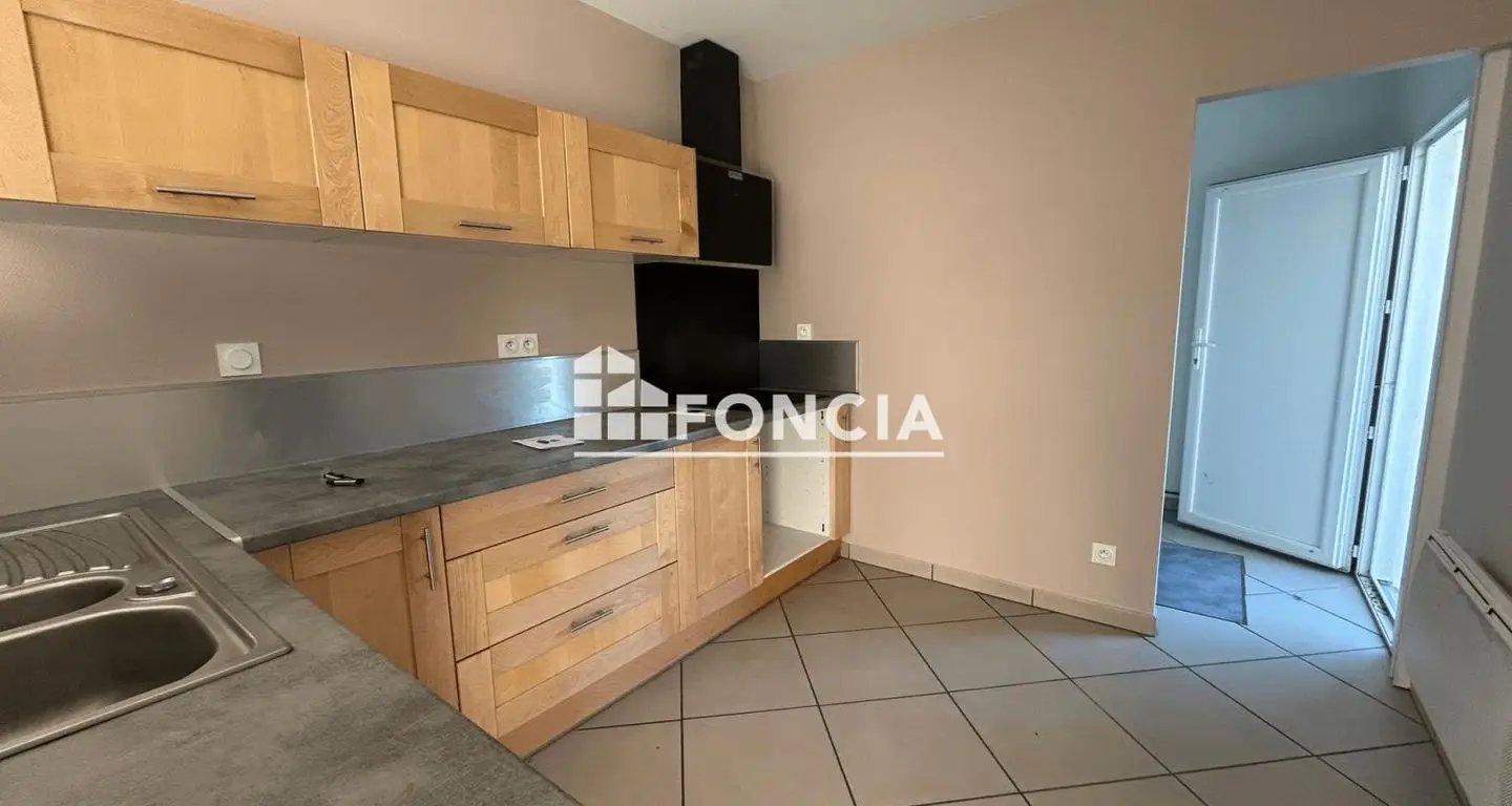 Maison à vendre, 108m², Châteaubernard