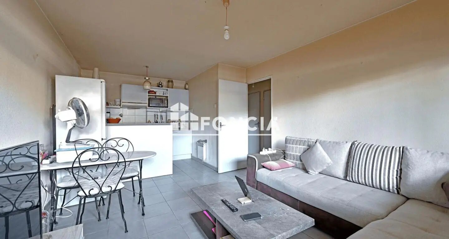 Appartement à vendre, 37m², Arles