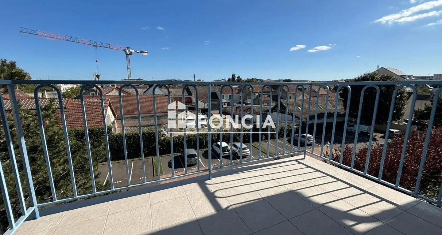Appartement à vendre, 68m², Mantes-la-Jolie