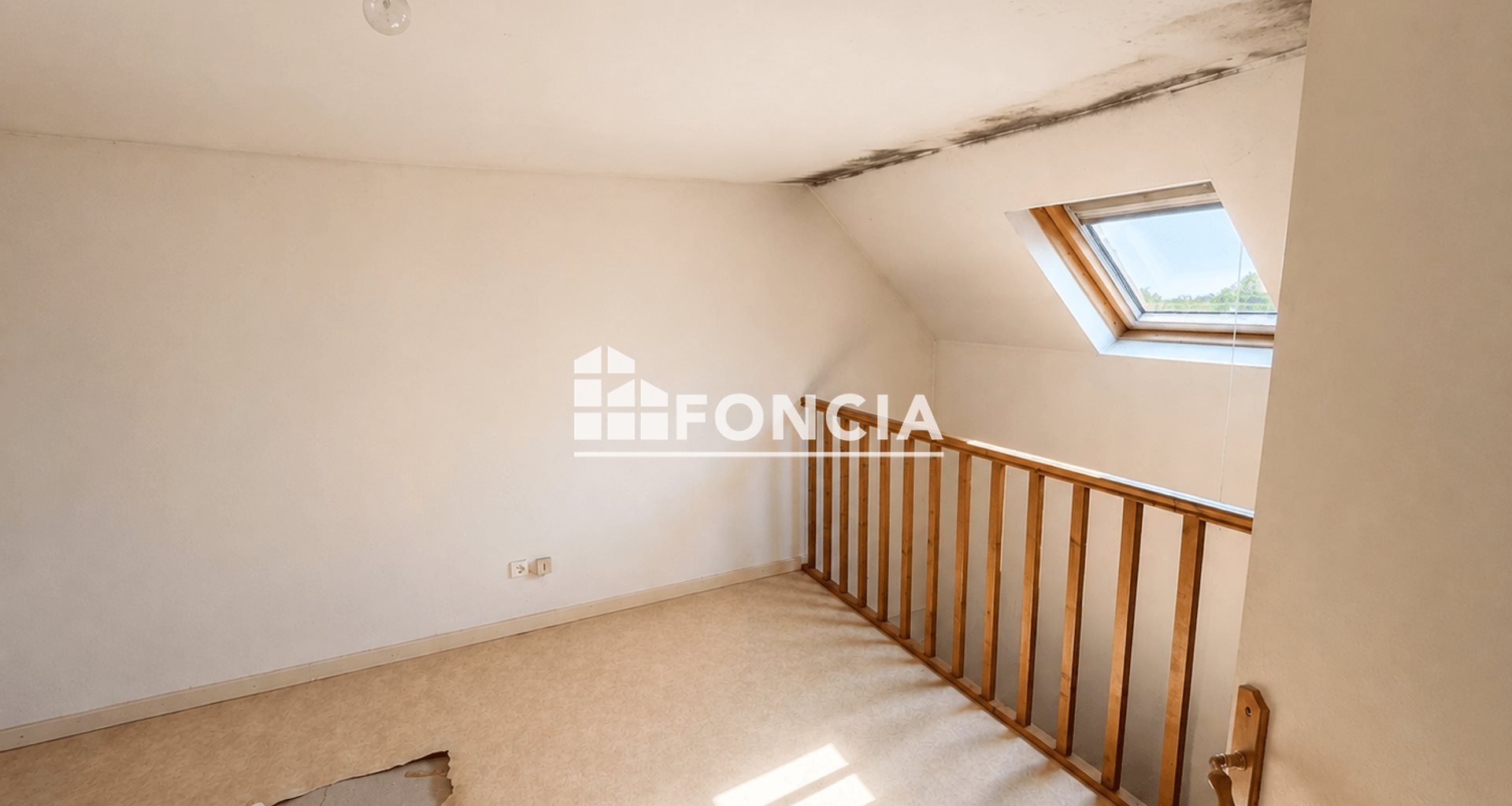 Maison à vendre, 95m², Doucelles