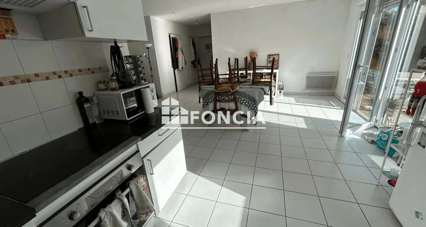 Appartement à vendre, 69m², Rodilhan