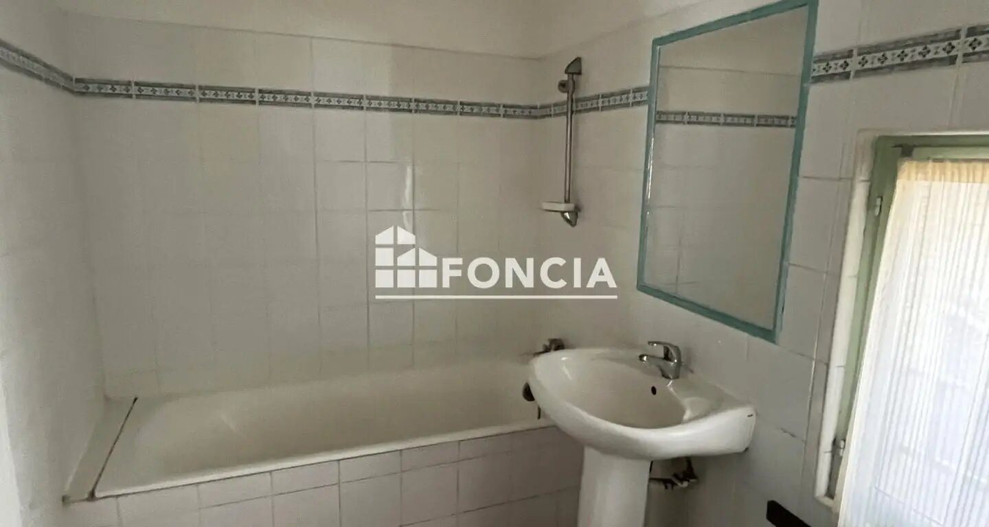 Appartement à vendre, 45m², Uzès