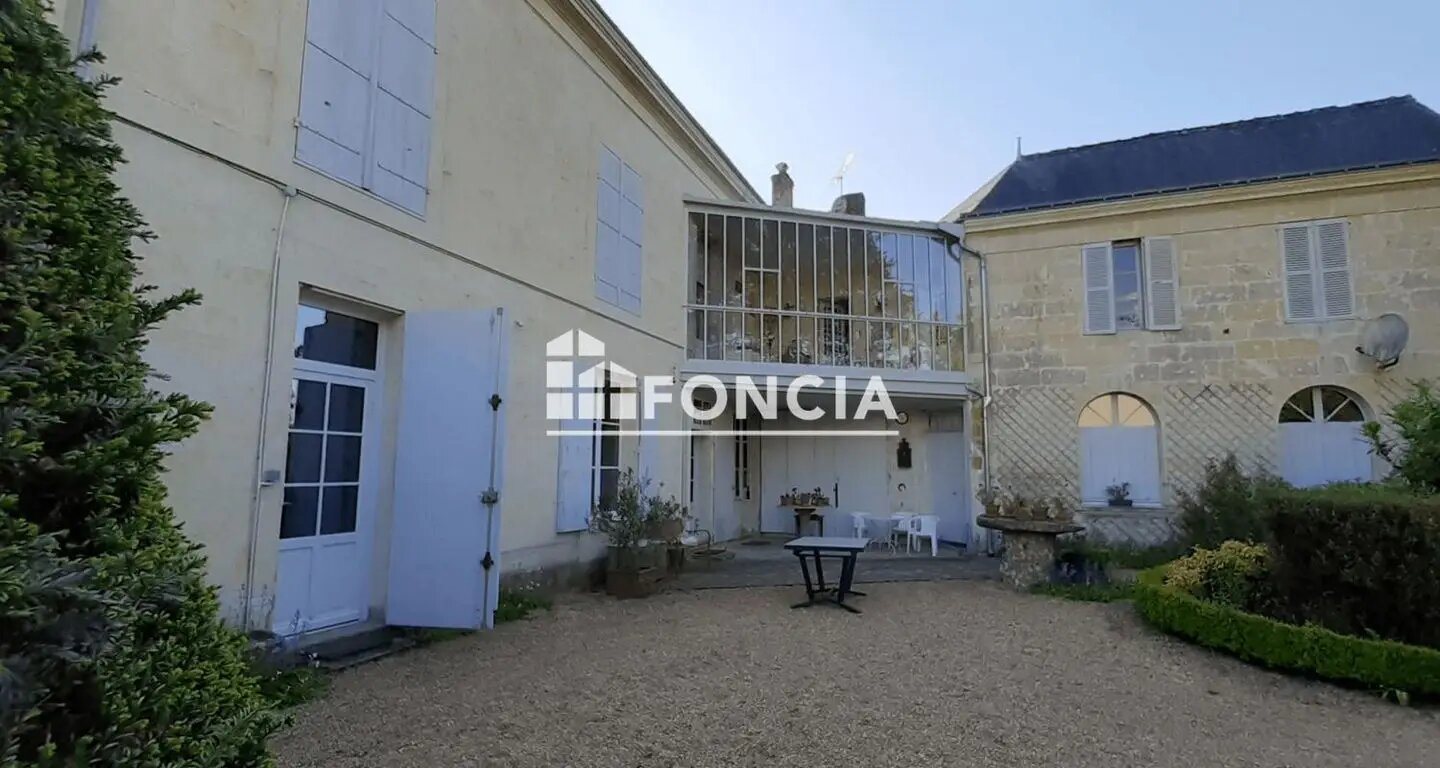 Maison à vendre, 247m², La Chartre-sur-le-Loir