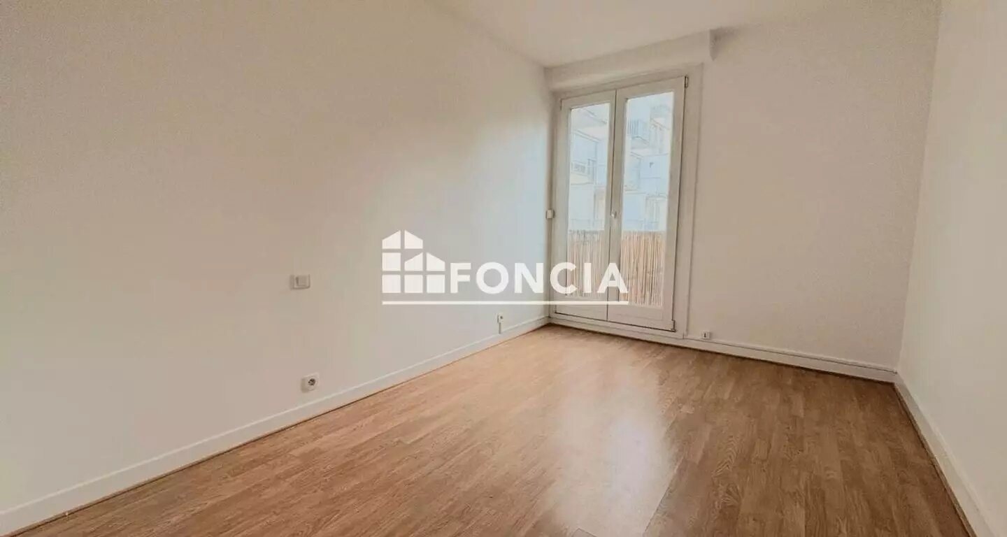 Appartement à vendre, 65m², Pau