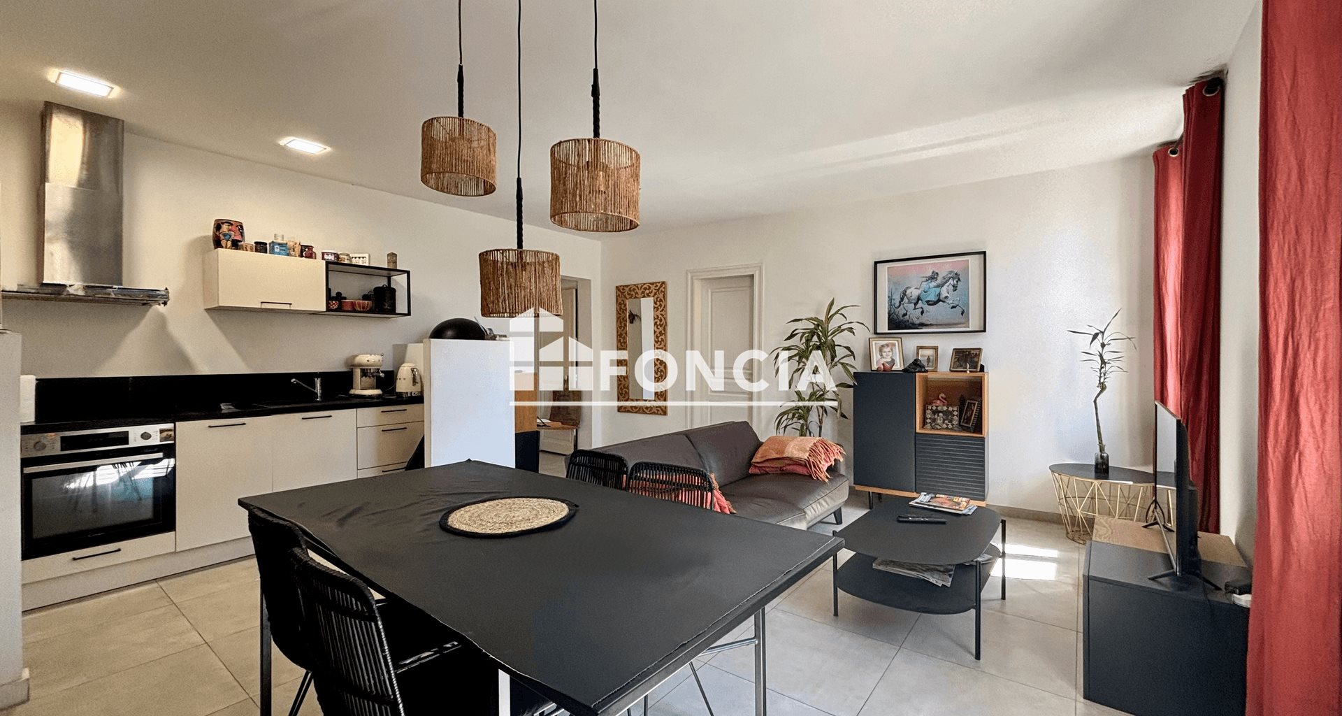 Maison à vendre, 131m², Saint-Laurent-d'Aigouze