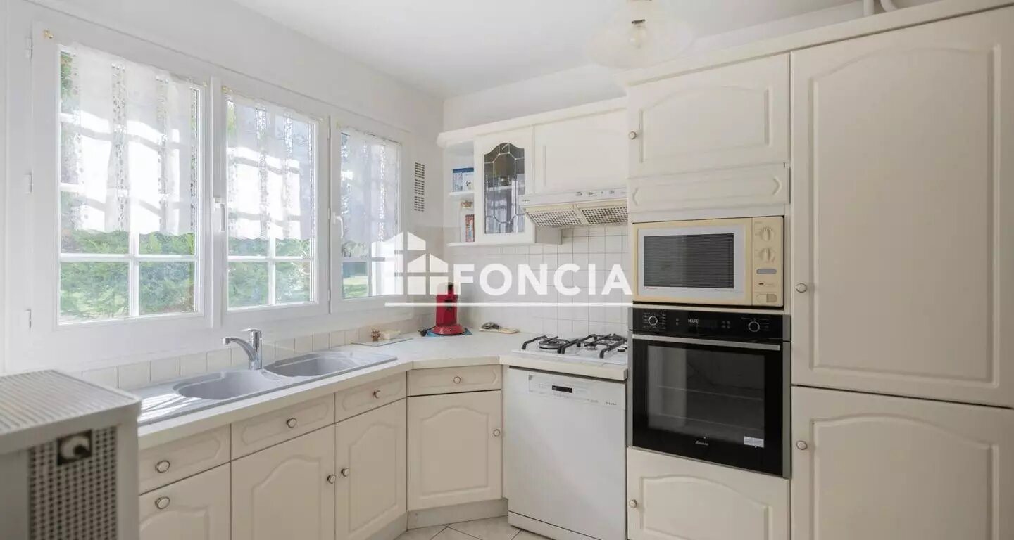 Maison à vendre, 142m², Saint-Denis-en-Val