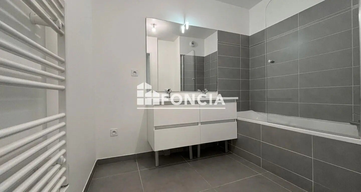 Appartement à vendre, 71m², Cabriès