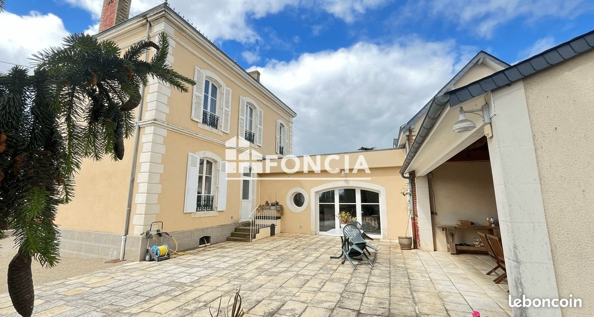 Maison à vendre, 180m², Roézé-sur-Sarthe