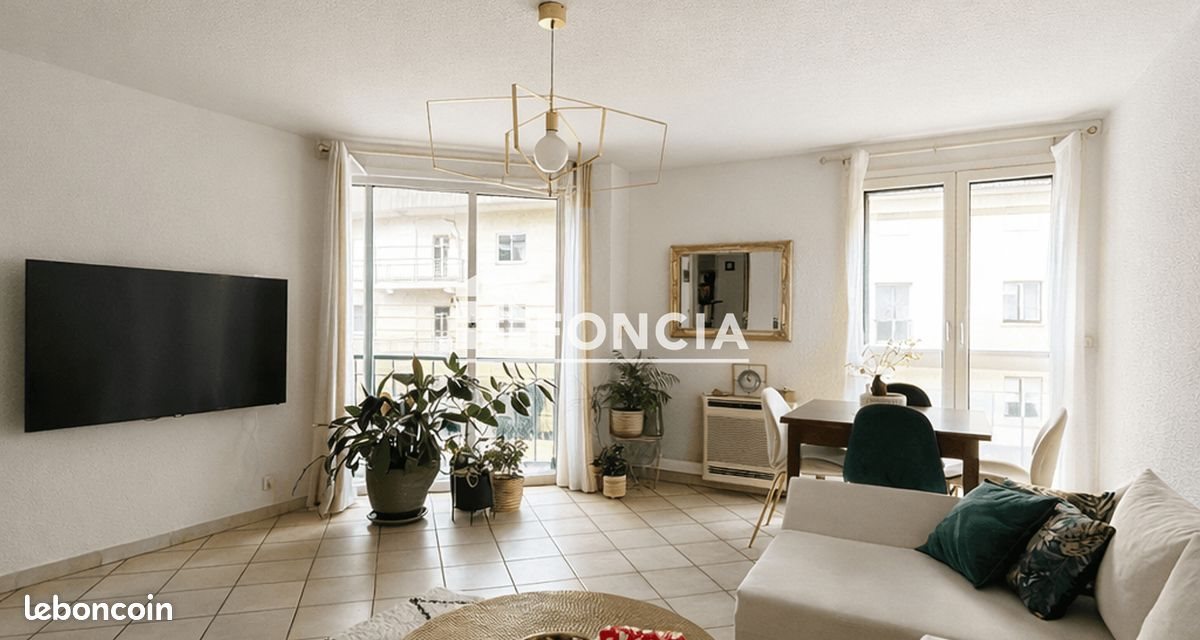 Appartement à vendre, 65m², Nîmes