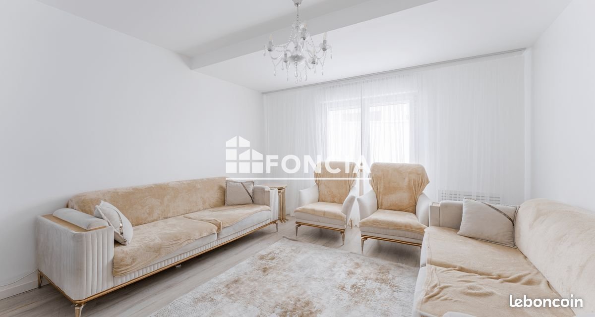 Maison à vendre, 90m², Pont-Saint-Martin