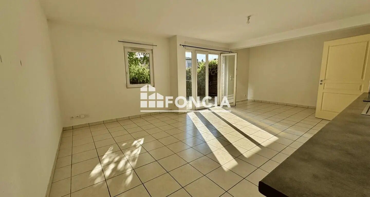 Appartement à vendre, 70m², Pertuis