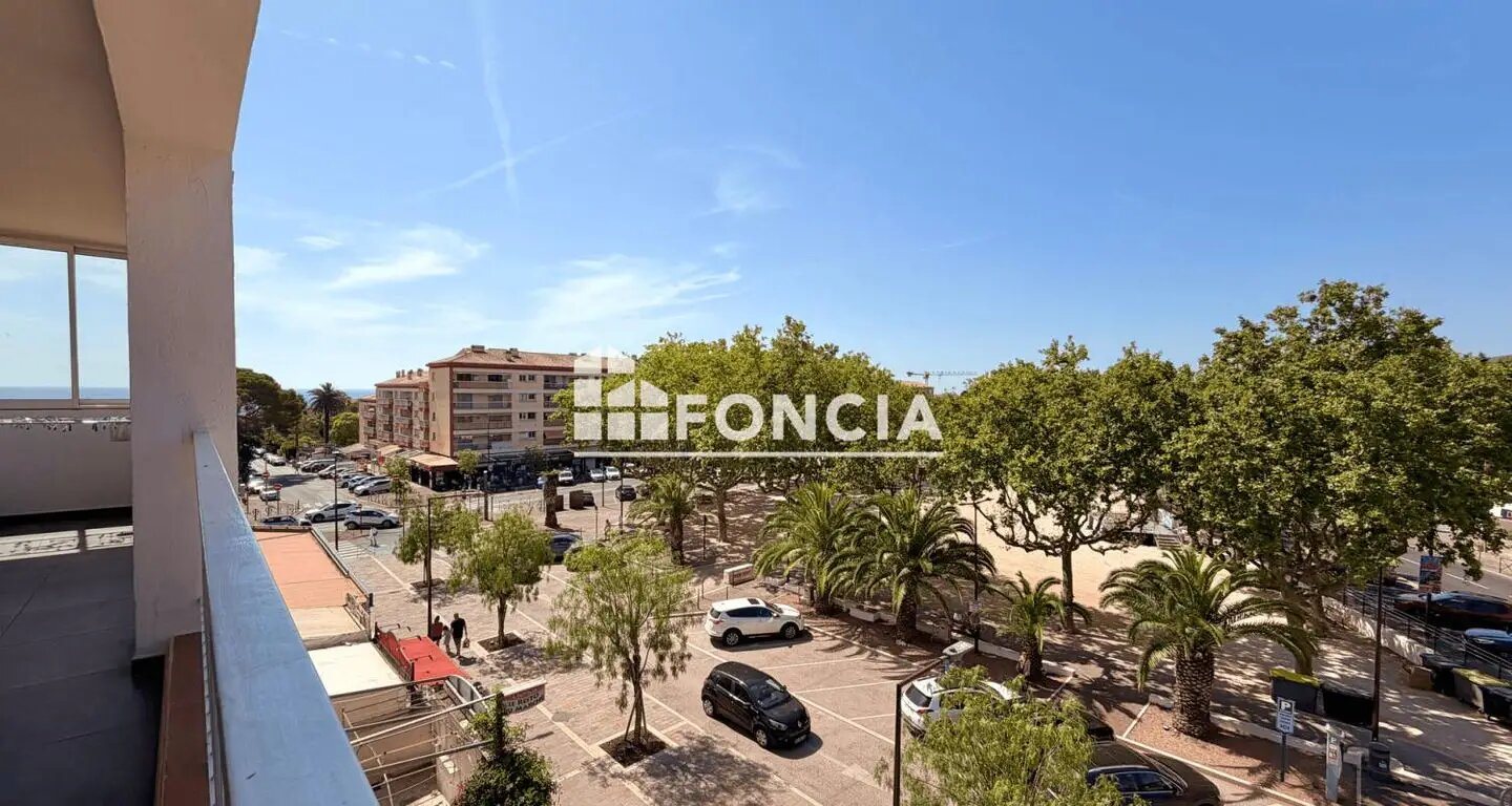 Appartement à vendre, 67m², Fréjus