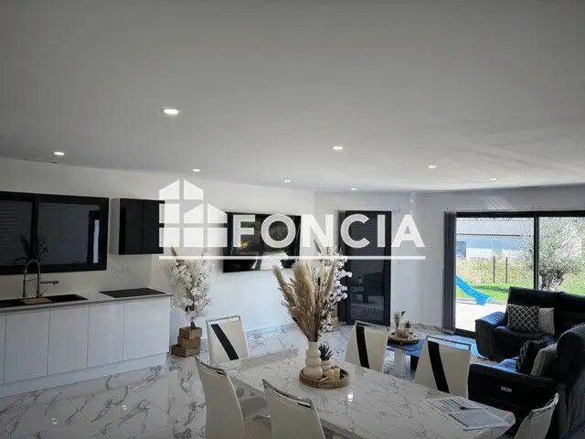 Maison à vendre, 99m², Pradines