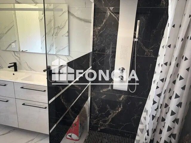 Maison à vendre, 99m², Pradines