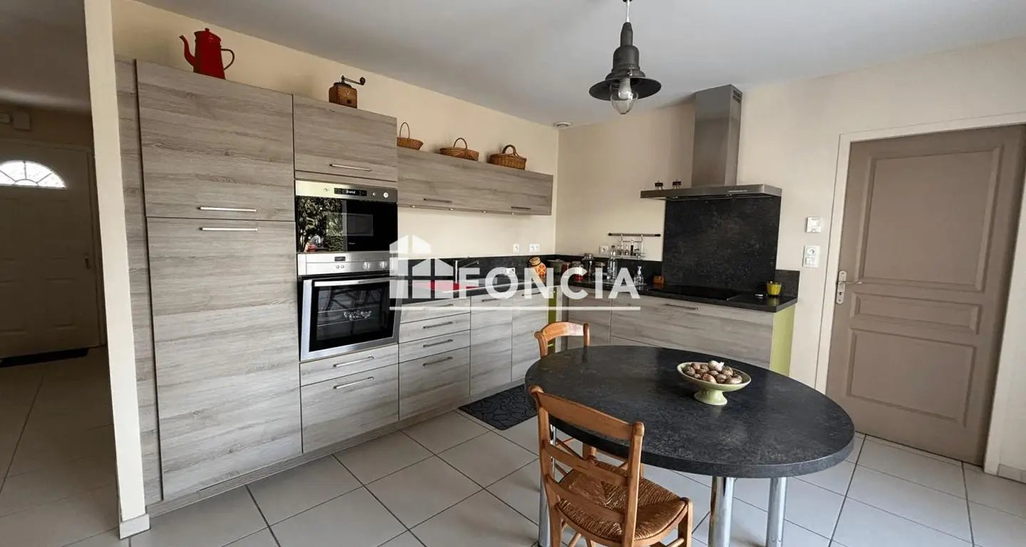 Maison à vendre, 125m², Chauray