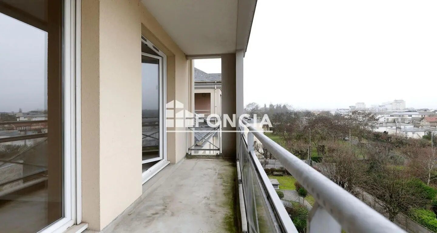Appartement à vendre, 77m², Melun