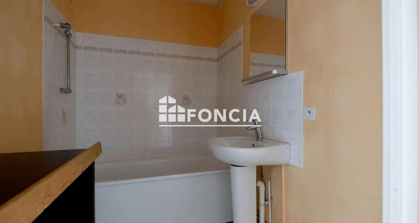 Appartement à vendre, 77m², Melun